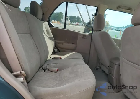 2004 Isuzu Rodeo S из США, поврежденный, VIN 4S2CK58Y044305208